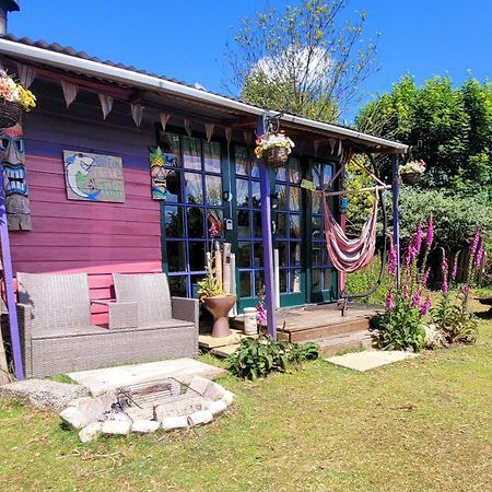Hotel Treguth Glamping Unique Experience - Themed Huts Saint Day Exterior foto